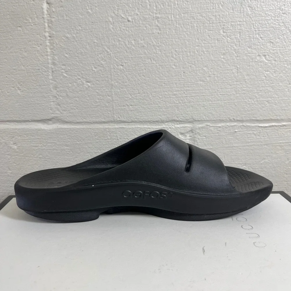 Oofos OOahh Sport Recovery Slides Black Comfort Sandal Slip On Men's 9 US/42 EU
